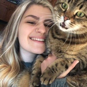 Meet your Posher, Joanna